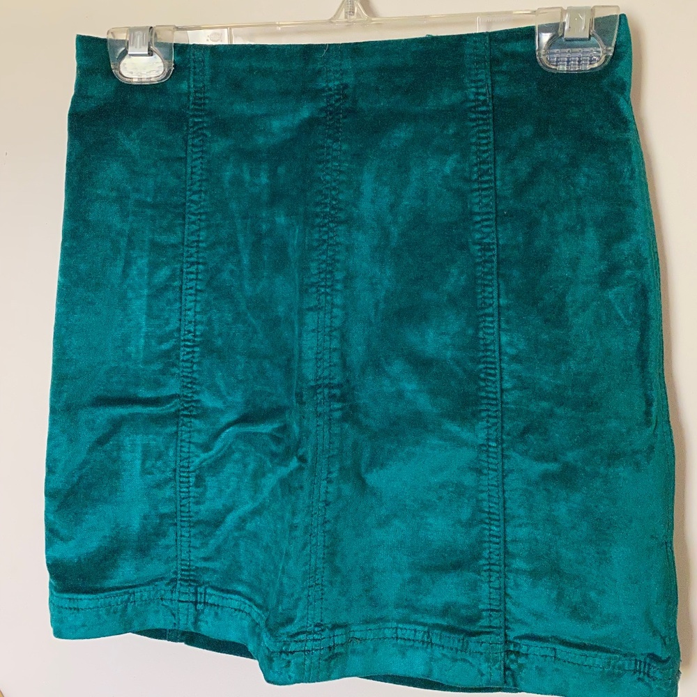 Free People Green Velvet Mini Skirt Size 2
